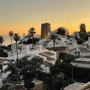 Apartamento La Casa De Colores, Estepona