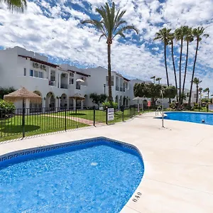 Renovated On Beachside With Pool , Nerja España